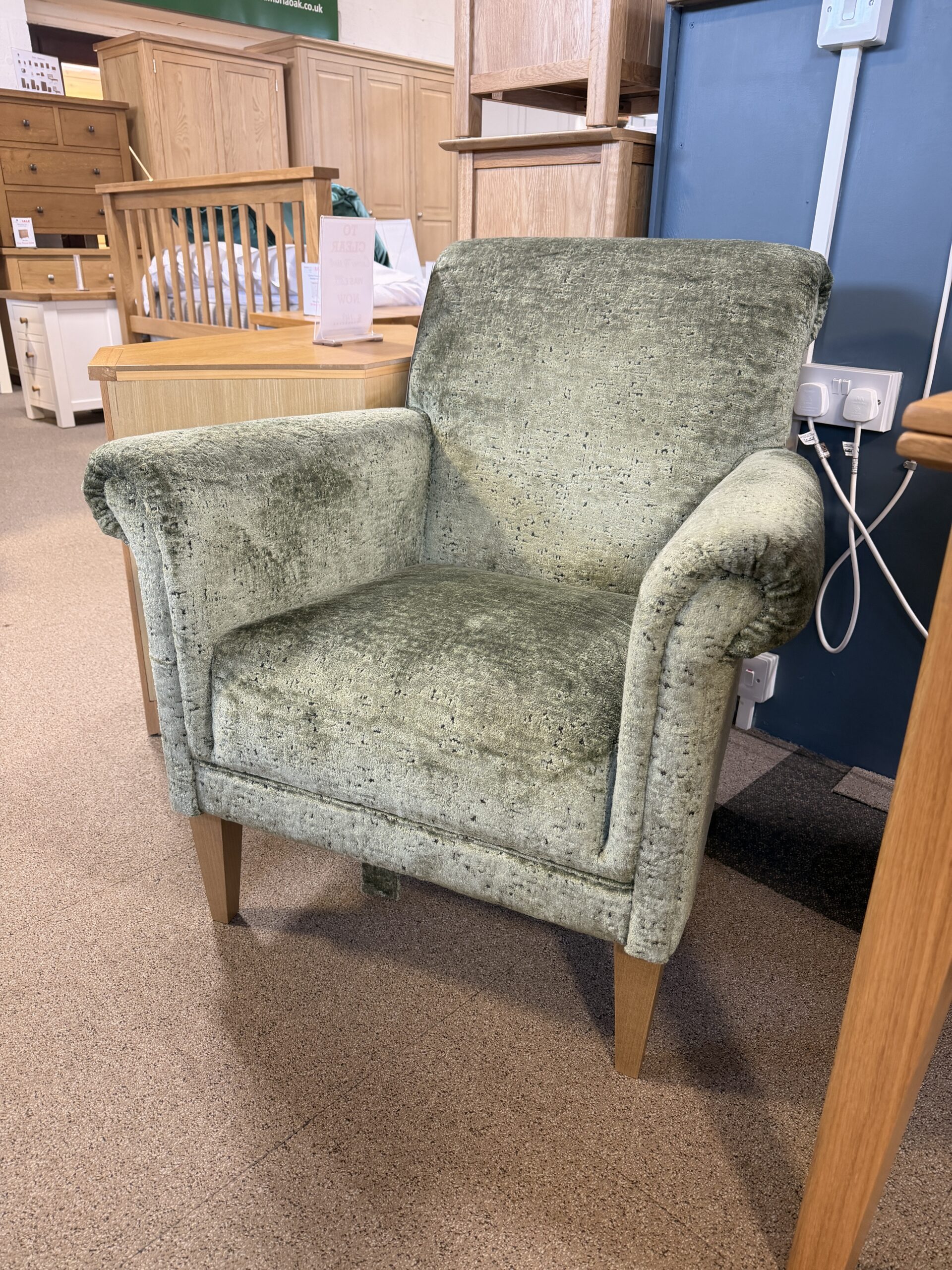 occasional chair (Ex-Display)